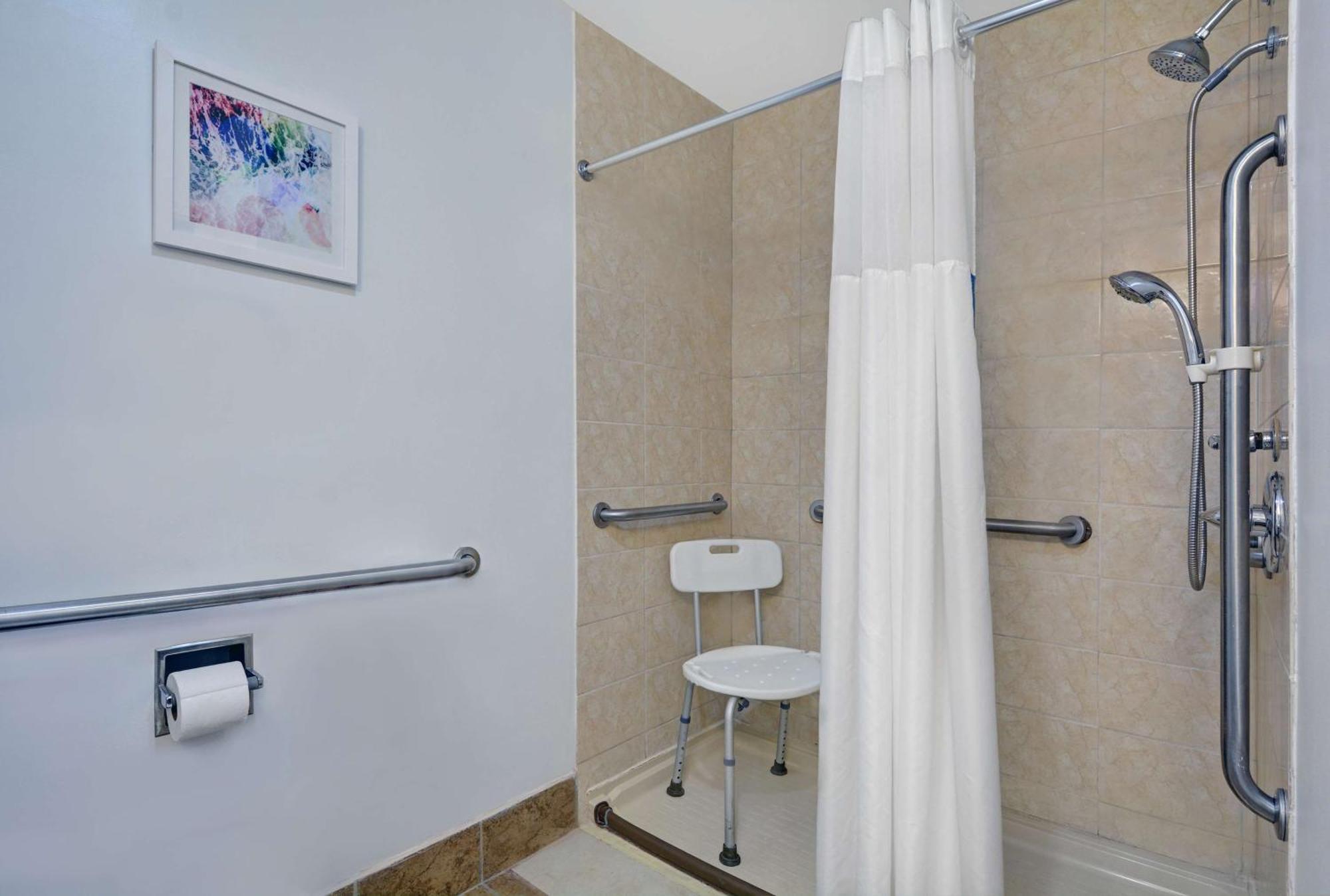 Hampton Inn By Hilton Panama City Beach Upper Grand Lagoon Εξωτερικό φωτογραφία
